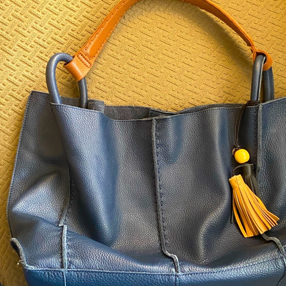 The Sak “Los Feliz” large leather tote in Indigo. Mint Condition.